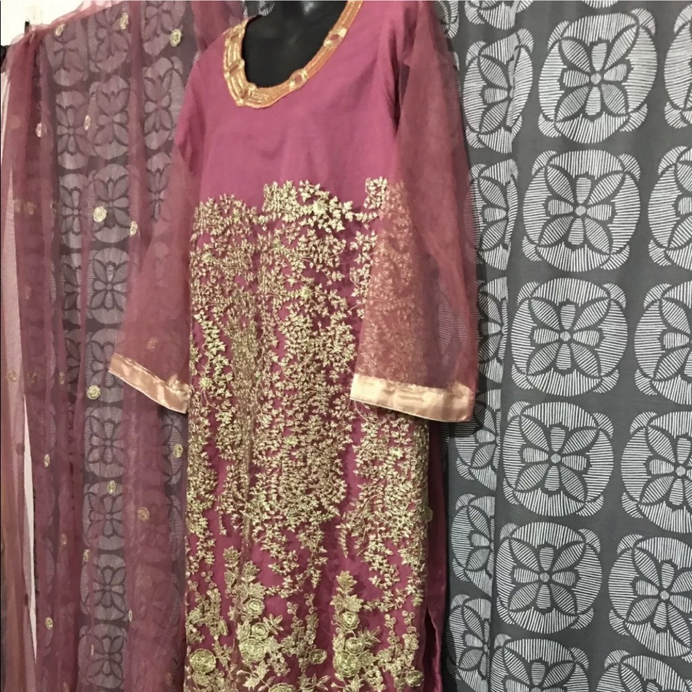 Shalwar Kameez